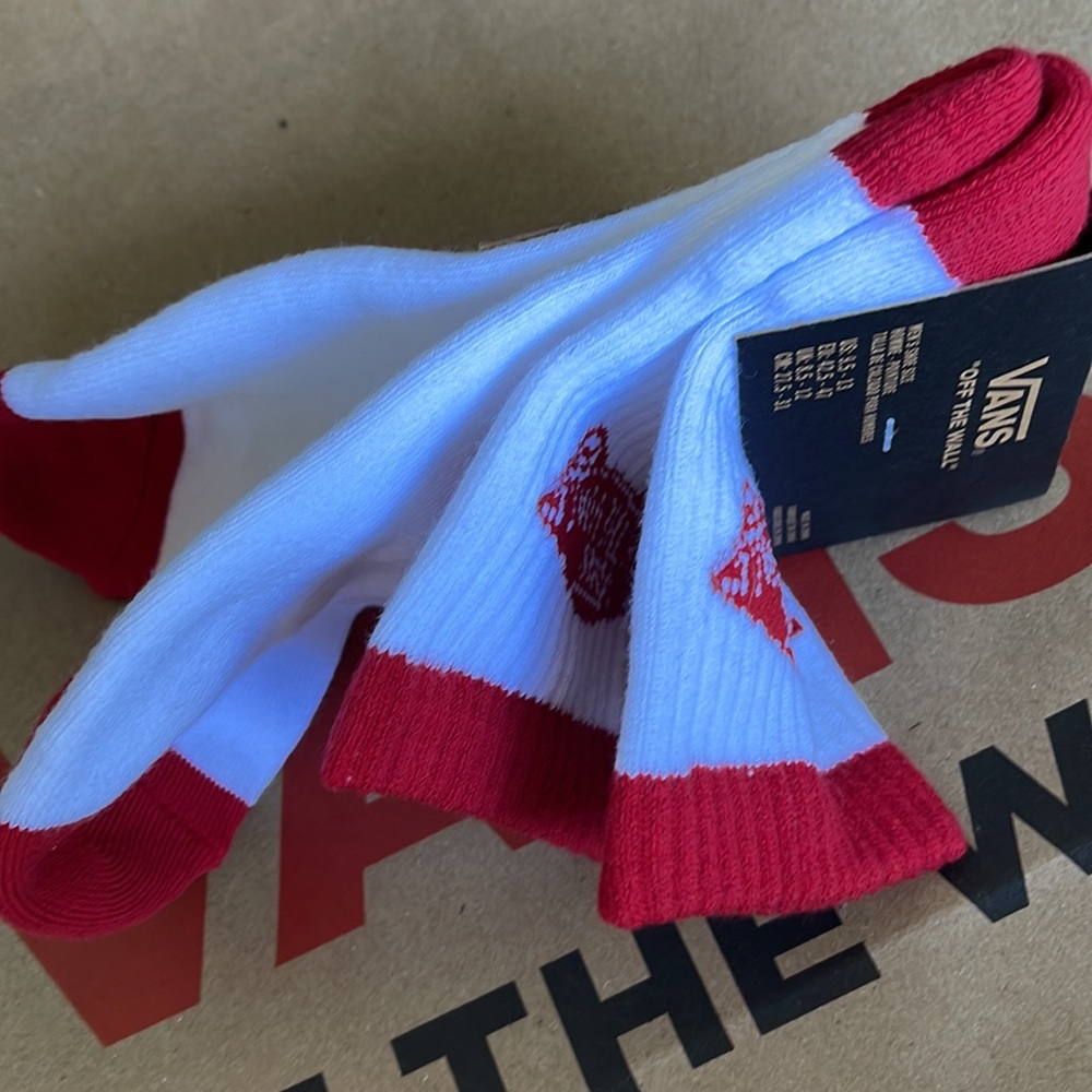 VANS “Off The Wall” Women’s socks - Picture 9 of 10